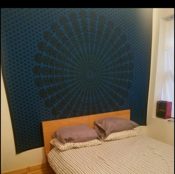 Blue tapestry - Picture 3 of 3